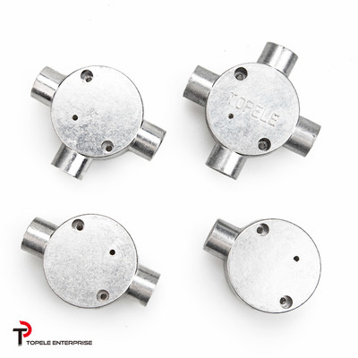TOPELE 25MM Горяче погруженная оцинкованная алюминиевая стыковочная коробка / коробка металлического провода со стандартами BS4568 /
